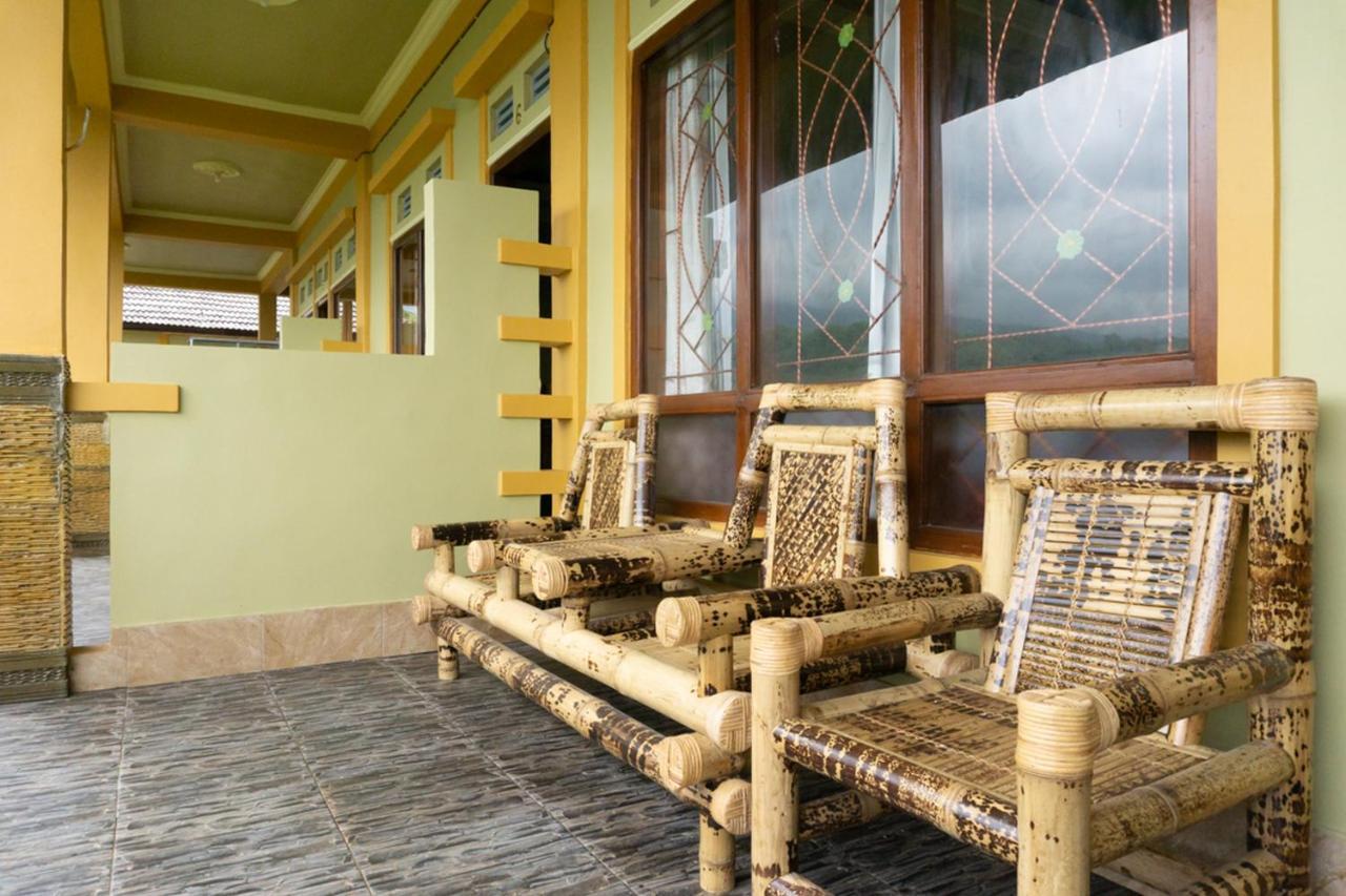 Reddoorz Near Senaru Rinjani Hotel Ngoại thất bức ảnh