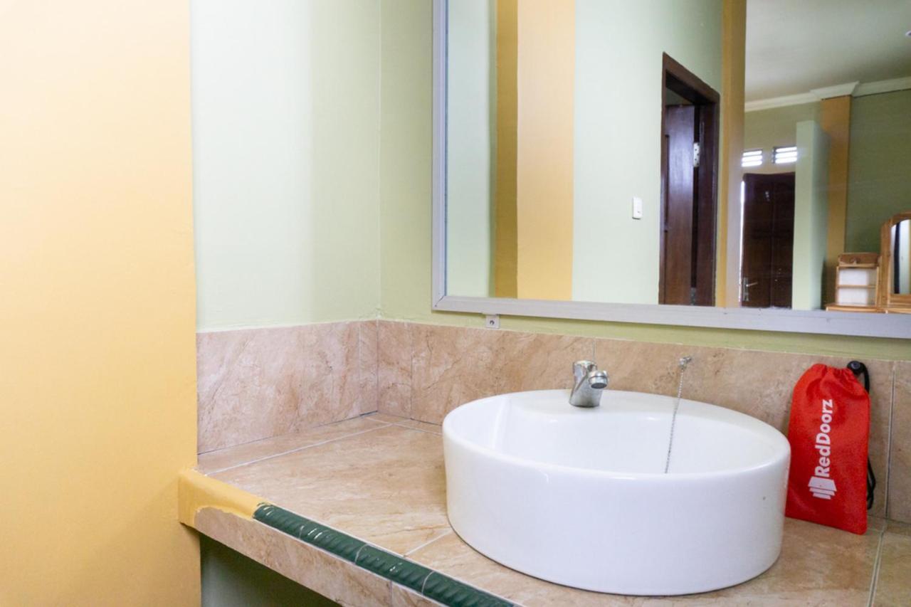 Reddoorz Near Senaru Rinjani Hotel Ngoại thất bức ảnh